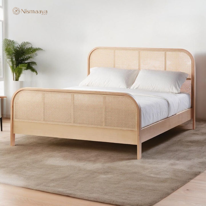 Nismaaya Markia Rattan Bed